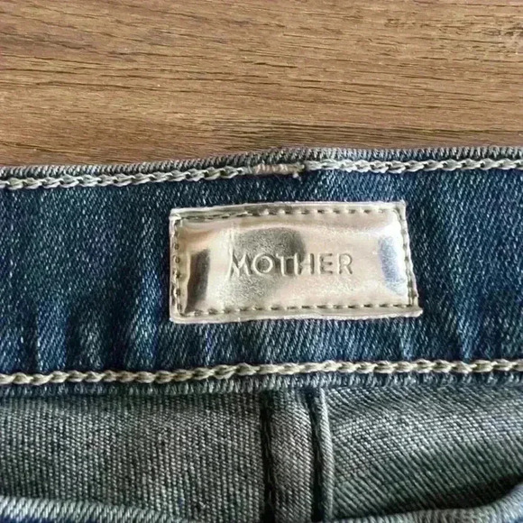 MOTHER The Stunner Ankle Fray Jeans - Picture 6 of 8